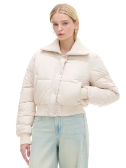 Kremowa pikowana kurtka bomber