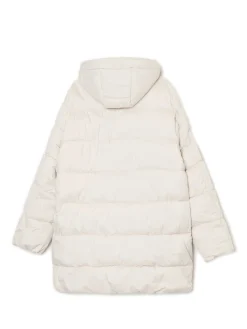 Kremowy pikowany płaszcz z kapturem