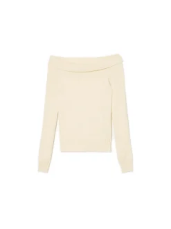 Kremowy sweter typu carmen