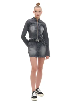 Krótka jeansowa kurtka