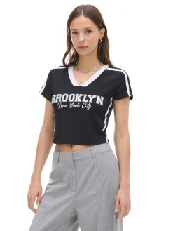 Krótka koszulka z napisami