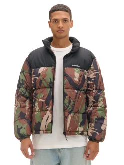 Kurtka puffer z militarnym nadrukiem