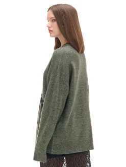 Melanżowy sweter ze skorpionem