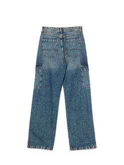 Niebieskie jeansy baggy