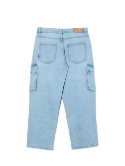 Niebieskie jeansy baggy