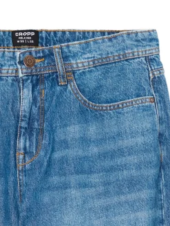 Niebieskie jeansy relaxed