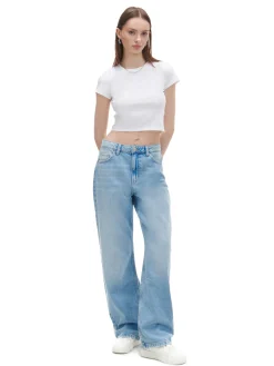 Niebieskie jeansy wide leg