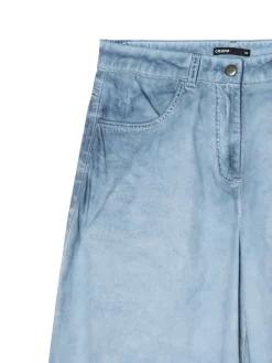 Niebieskie spodnie z kieszeniami cargo