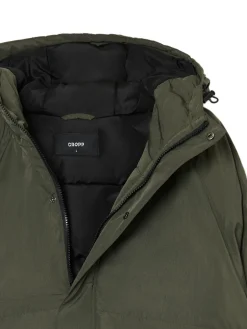 Oliwkowa kurtka z kapturem