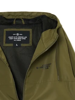 Oliwkowa kurtka z kapturem