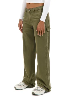 Oliwkowe spodnie z wieloma kieszeniami