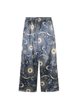 Piżama z motywem astralnym