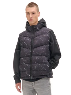 Pikowana kamizelka z nadrukiem