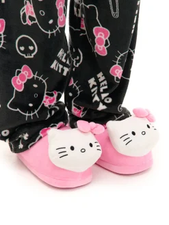 Pluszowe kapcie z Hello Kitty