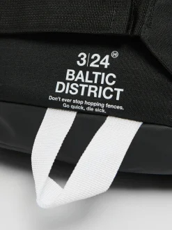 Pojemny plecak z kieszeniami