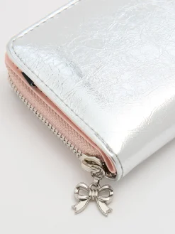 Portfel w kolorze srebrnym