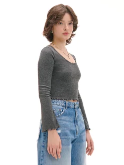 Prążkowana szara koszulka longsleeve