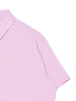 Różowa koszula w retro stylu