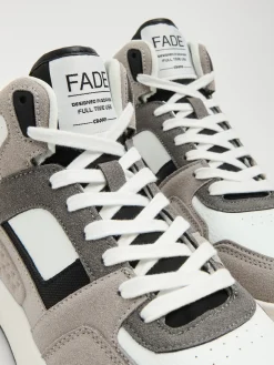 Sneakersy z wysoką cholewką