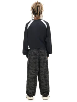 Spodnie cargo ze wzorem moro