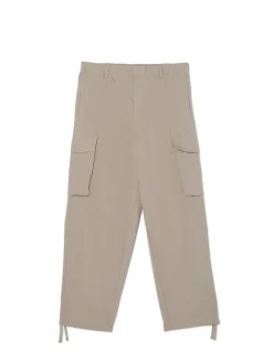 Spodnie ze ściagaczami przy nogawkach