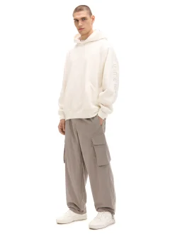 Spodnie ze ściagaczami przy nogawkach