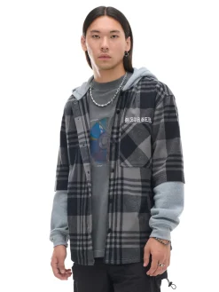 Szara koszula z kapturem i kieszeniami