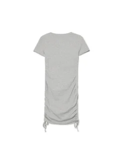 Szara sukienka z ozdobnym marszczeniem