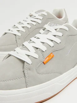 Szare buty sneakersy z grubą podeszwą