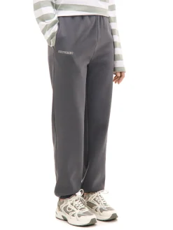 Szare dresowe joggery z nadrukiem