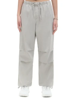 Szare jeansy parachute