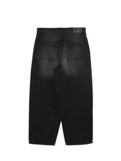 Szare jeansy skater z efektem sprania