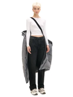 Szary płaszcz z kapturem