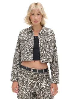 Wzorzysta koszula w panterkę