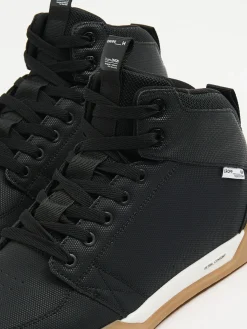 Zimowe sneakersy za kostkę