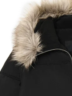 Zimowy pikowany płaszcz z kapturem